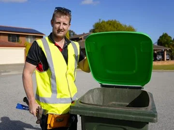 Let’s go FOGO! Sustainability set to soar as new three-bin system arrives in Swan