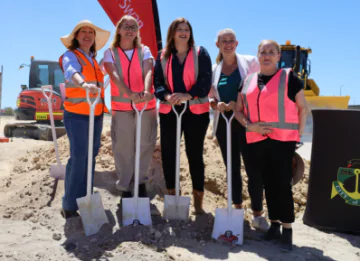 Pictured: Tania Lawrence MP, Member for Hasluck (L); Rita Saffioti, Deputy Premier and Member for West Swan; Tanya Richardson, City of Swan Mayor; Michelle Maynard, Labor candidate representing Jessi